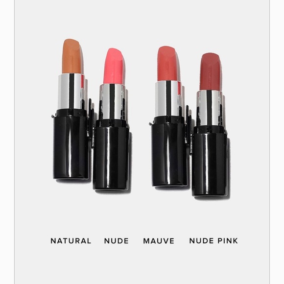 Makeup - Picture 4 of 8